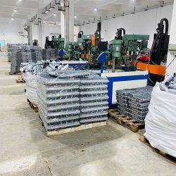 অ্যালুমিনিয়াম-আলো-হাউজিং